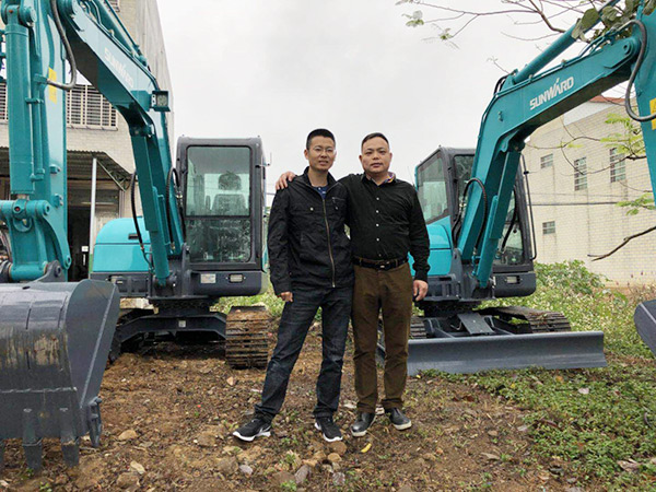 520見(jiàn)真愛(ài)，月內(nèi)購(gòu)買10臺(tái)山河智能SWE60E
