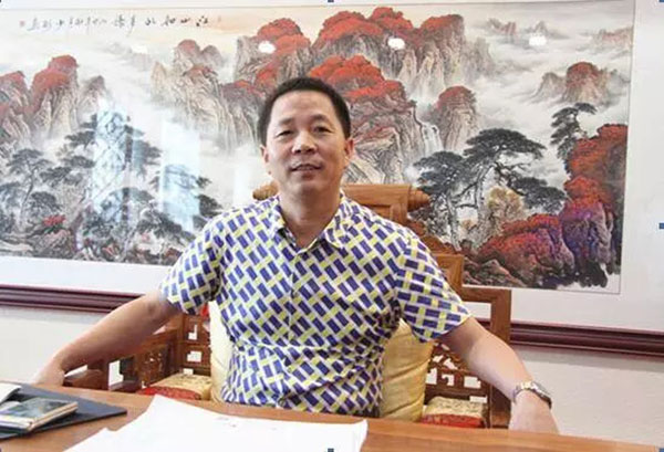 一路相隨，山河智能伴他功成名就