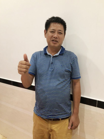 山河智能SWE 215E挖掘機(jī)是他的左膀右臂！