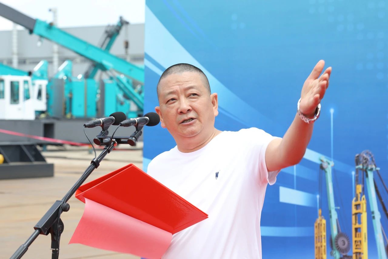 “破紀(jì)錄王者”再出征！山河智能SWDM800旋挖鉆機(jī)成功交機(jī)